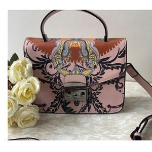 Stylish Sling Bag (New)
